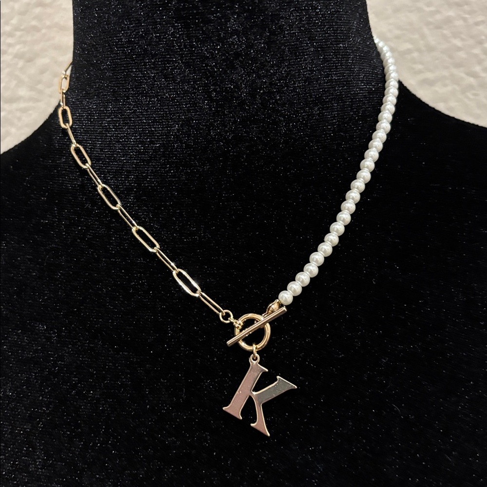 Rachel Glauber Pearl necklace with Gold Accents 14K